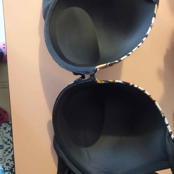 Tiger Cacique Bra 48DDD - Picture 5 of 9